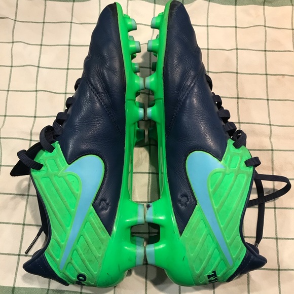 Nike Other - Soccer ⚽️ cleats. Size 8